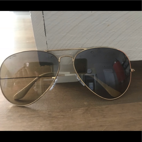 Ray-Ban Aviator Gradient Sunglasses - Picture 4 of 4